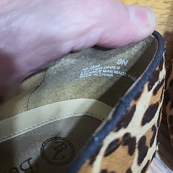 Bella-Vita Animal Print Shoes 9N, Leather Suede Uppers Pre-owned - Picture 3 of 9